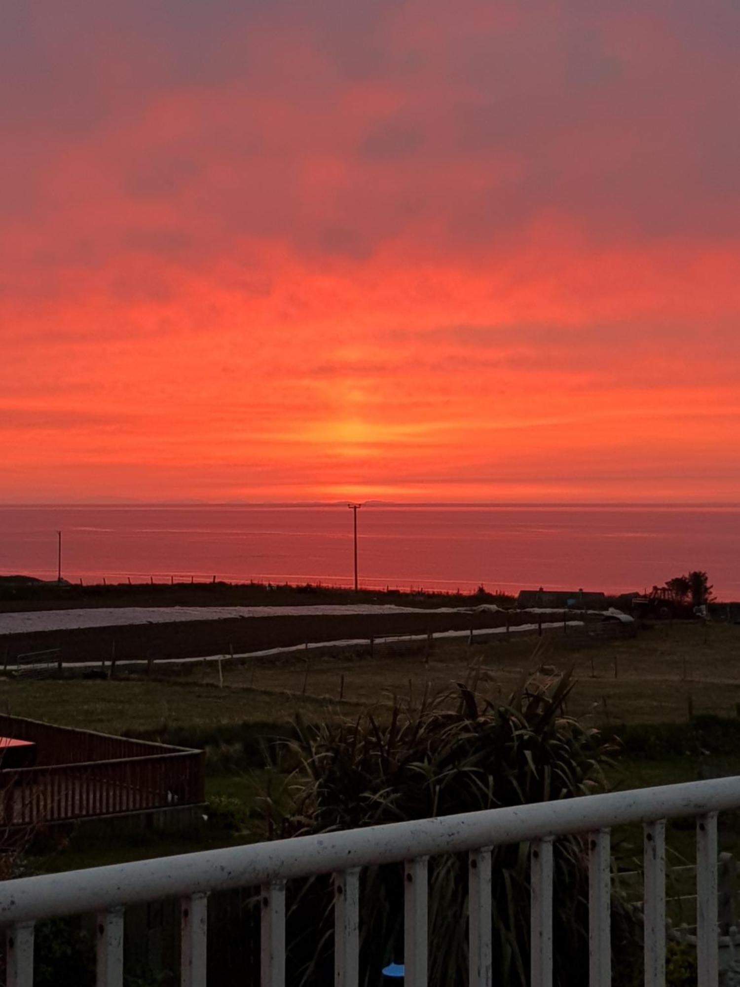 Bed and Breakfast Sunrise View Castlemagee Экстерьер фото