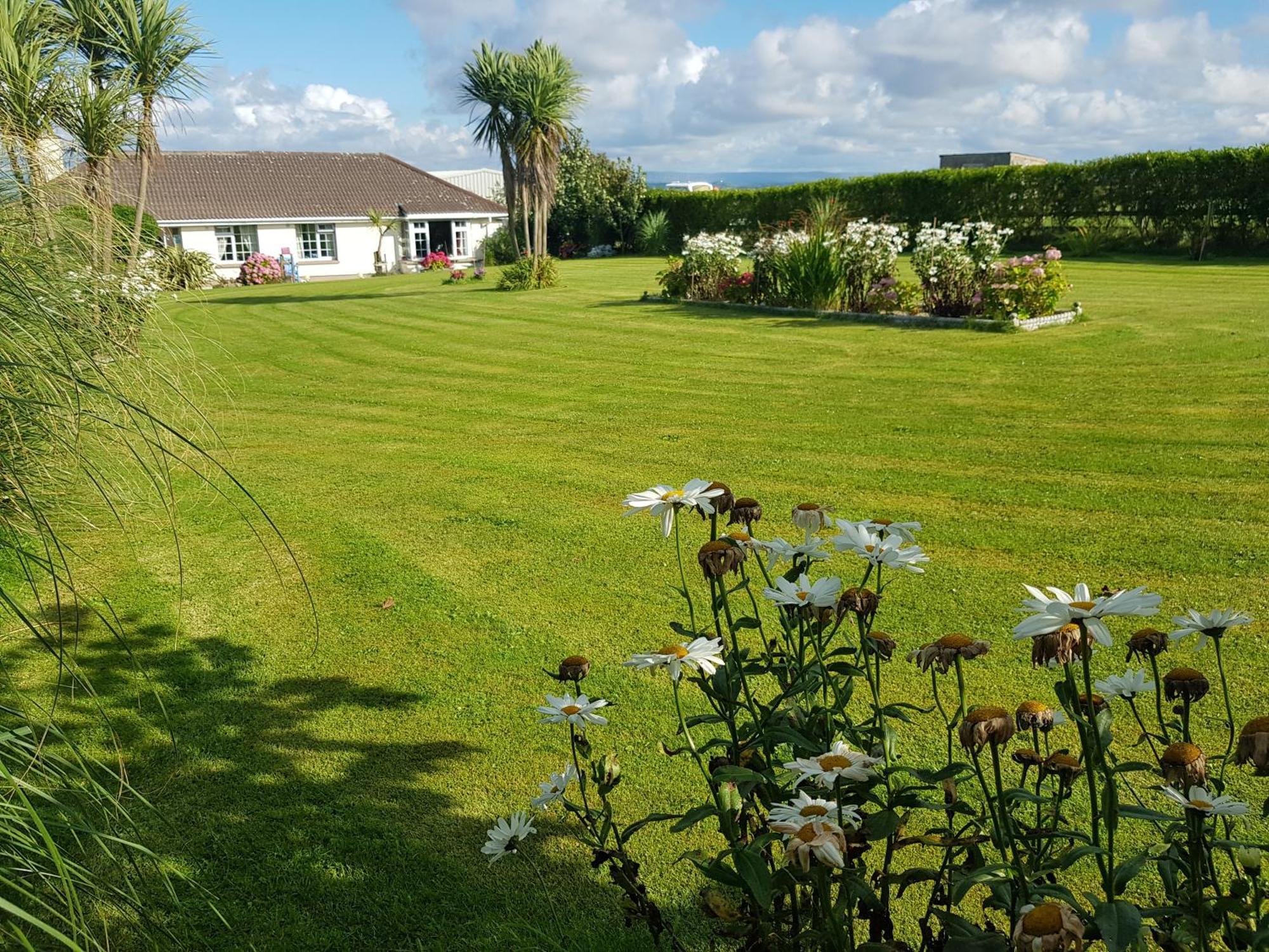 Bed and Breakfast Sunrise View Castlemagee Экстерьер фото